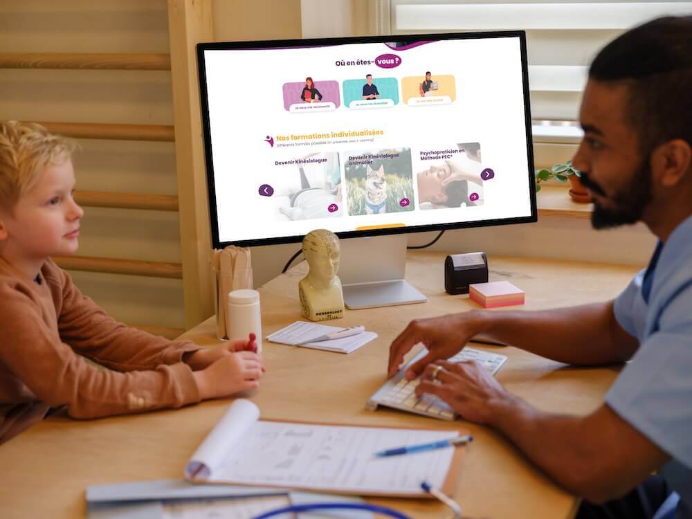 visuel ordi ektc -site vitrine wordpress- réalisation AE2