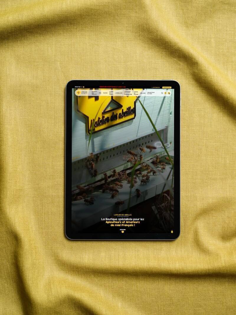 visuel tablette l'atelier des abeilles -site ecommerce prestashop- réalisation AE2